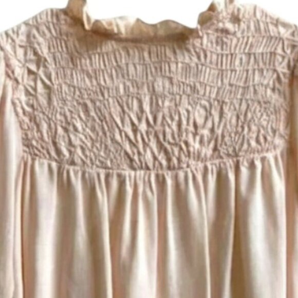Free People Blouse Pink Coral Smocked Yoke Size XS - Picture 4 of 9